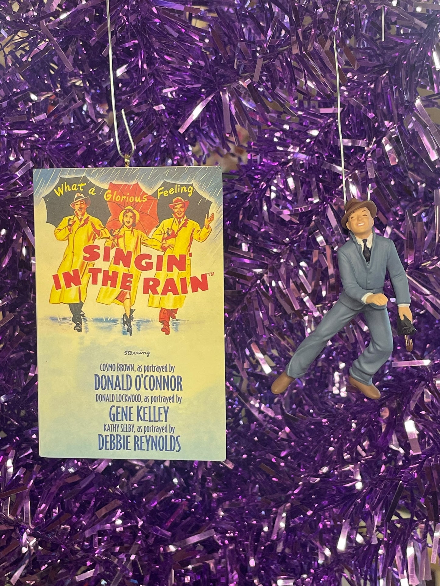 1998 Hallmark Keepsake Singin' in The Rain Set of 2 Miniature