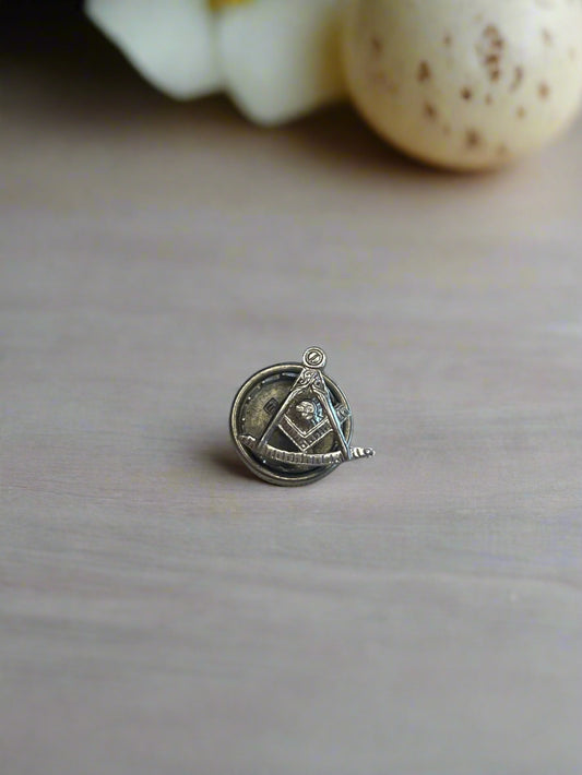 Mens Silver Tone Freemason Masonic Lodge Mini Tie Pin Vintage