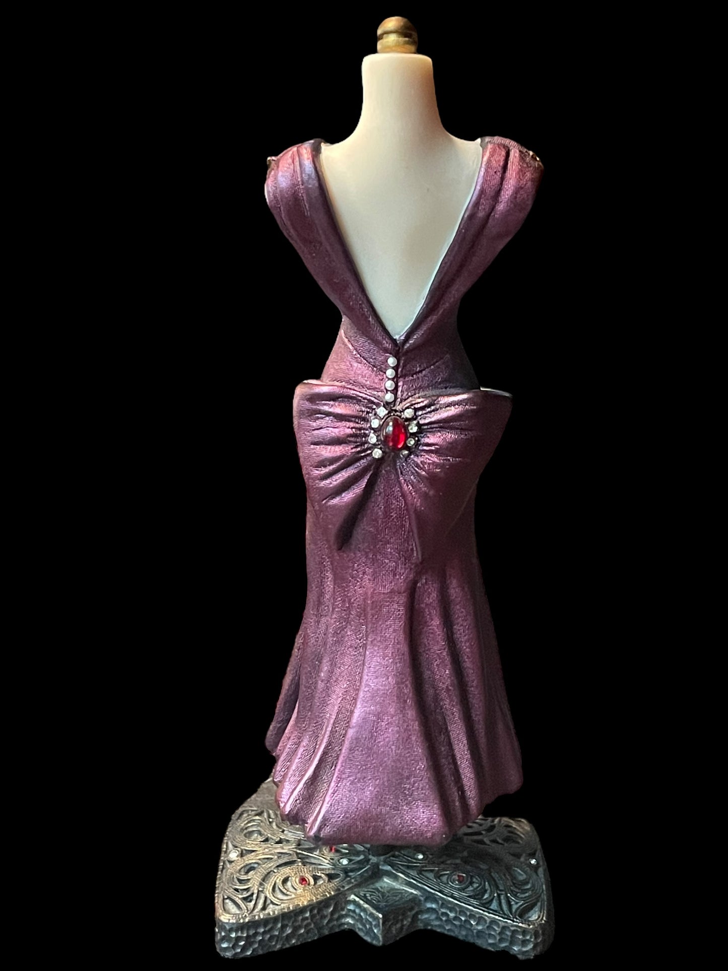 The Latest Thing After Dark Soiree Figurine