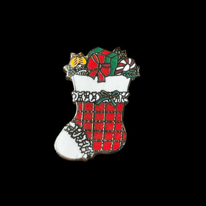 Norcross Inc Holiday Christmas Stocking Brooch Pin Vintage