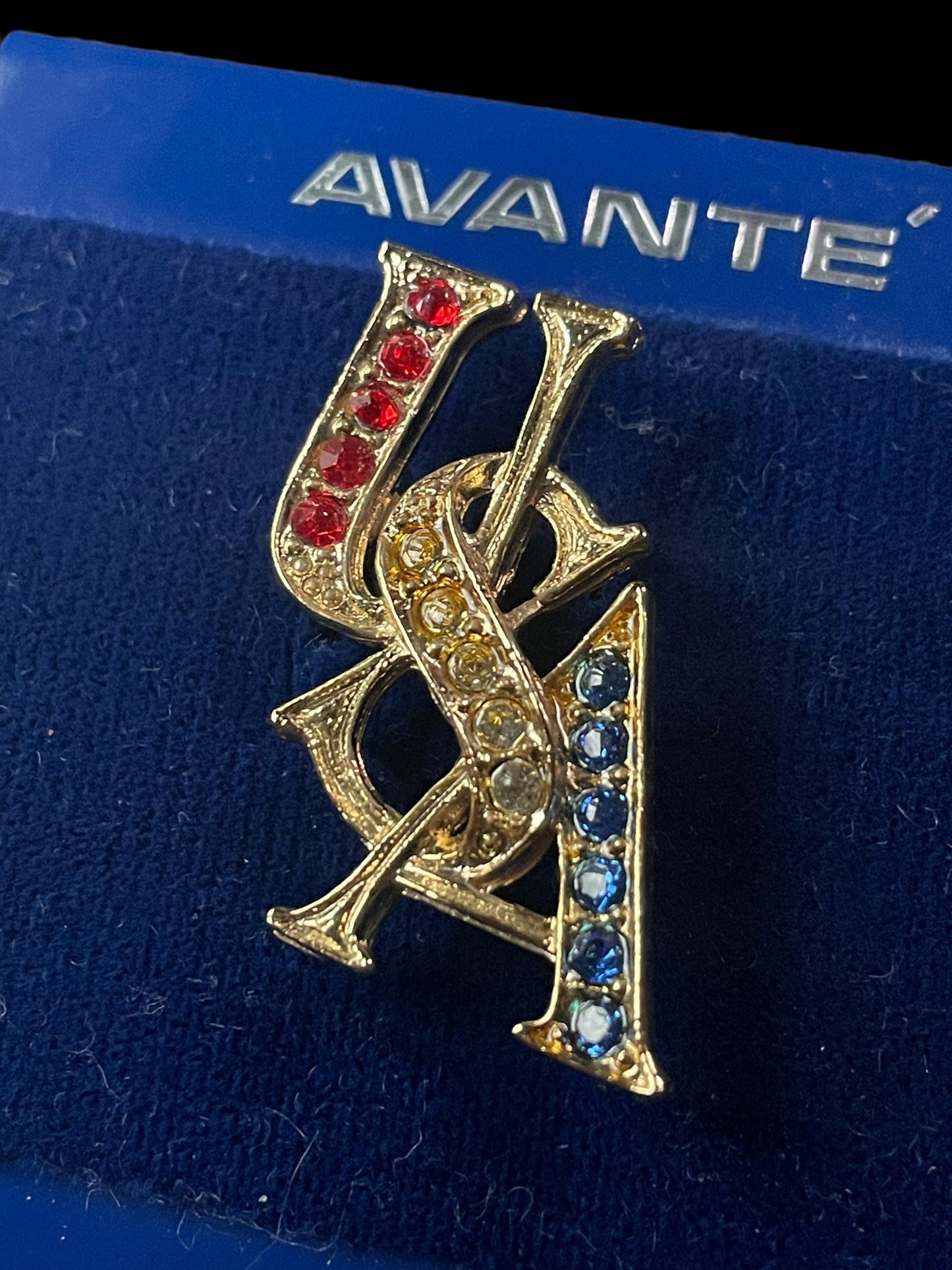 Avante Gold Toned Patriotic USA Brooch Pin