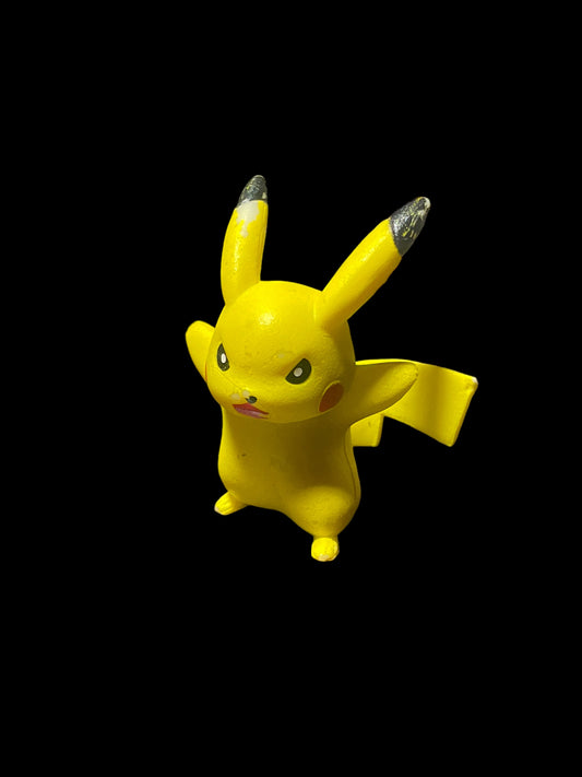 2015 Nintendo Pokemon Mini Pikachu Figurine