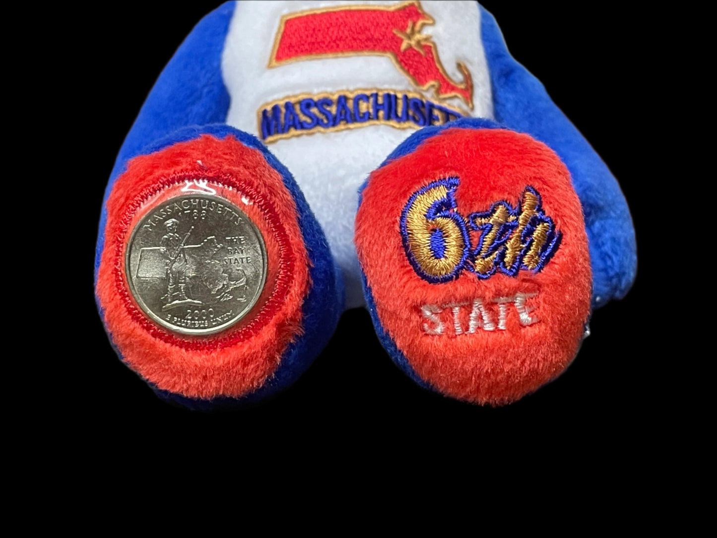 2000 Limited Treasures Massachusetts State Quarter Coin Bean Bear Plush