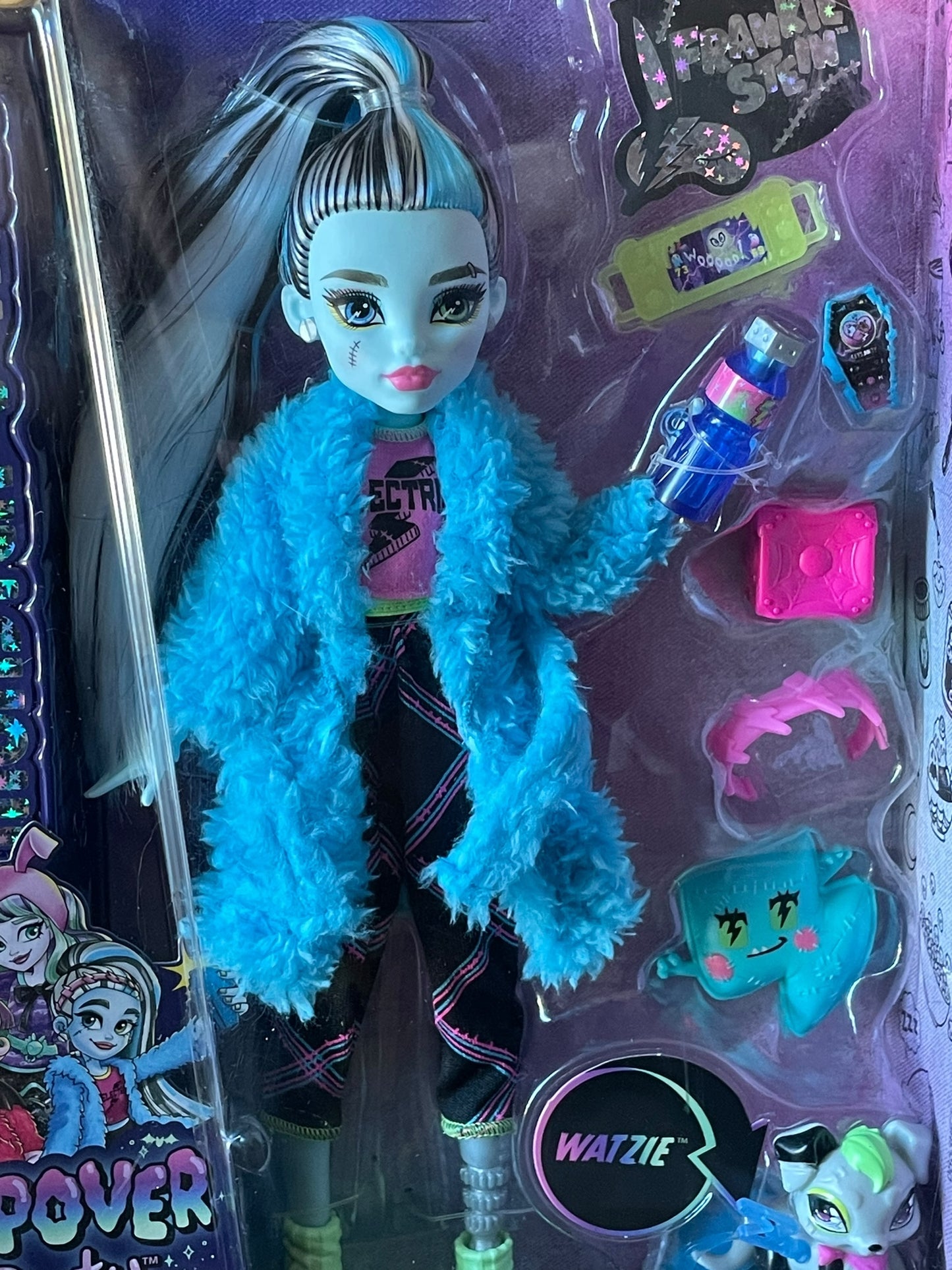 Monster High Frankie Stein Creep-Over Party Doll