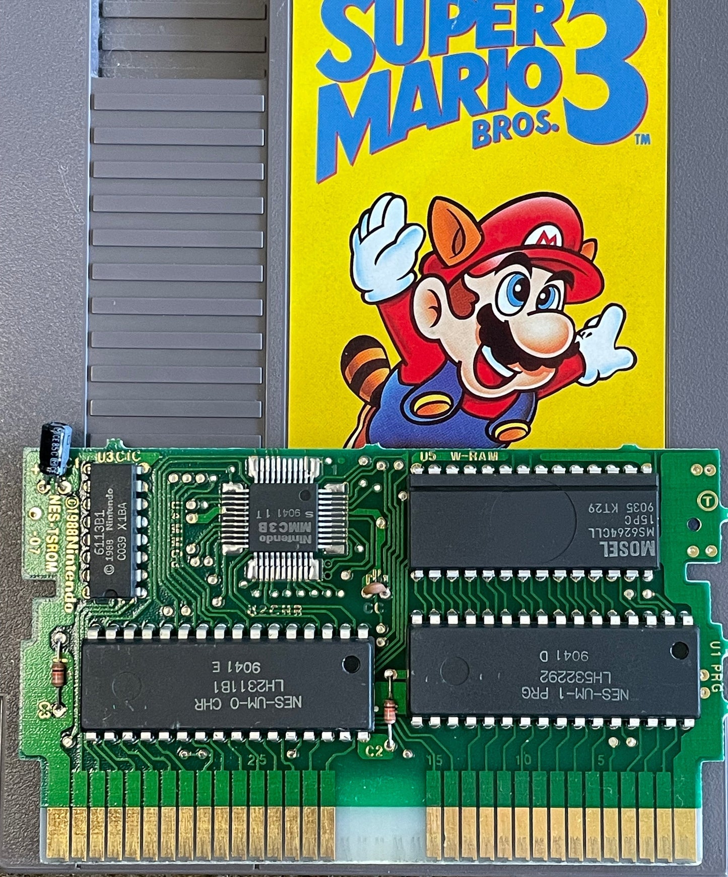 1985 Authentic Super Mario Bros 3 Nintendo Entertainment System NES Cartridge