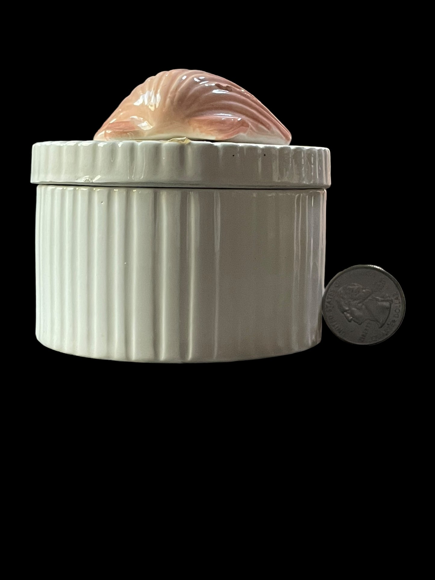 1978 Hand Painted Fitz and Floyd 2" Seashell Trinket Box