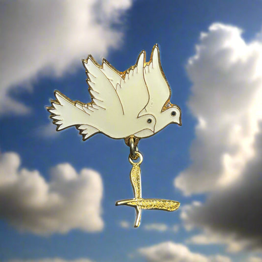 White Doves with Dangling Gold Toned Feathers Enameled Brooch Pin Vintage