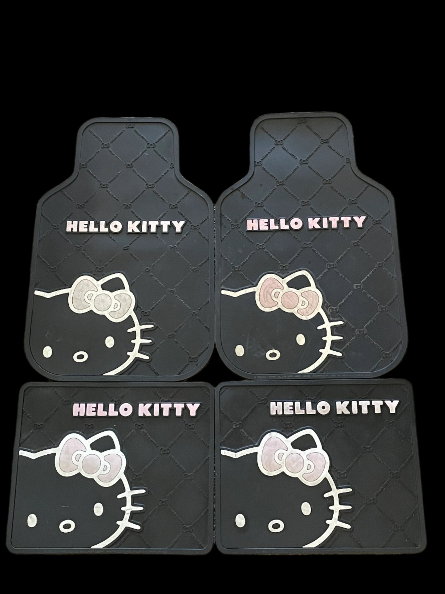 2012 4PC Set Sanrio Hello Kitty Rubber Car Floor Mats