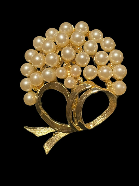 Vintage Faux Pearls Gold Tone Ribbon Brooch