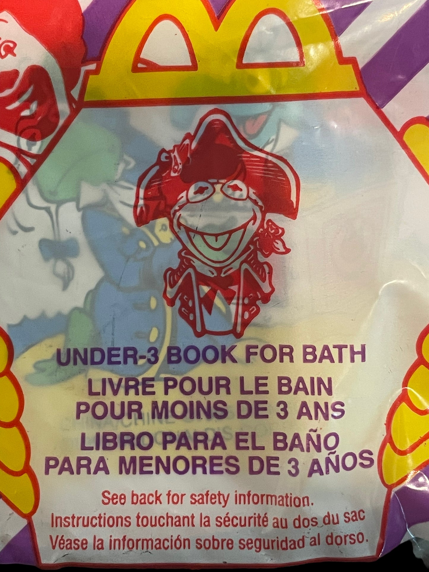 1995 Muppet Treasure Island U3 Book for Bath McDonald's Happy Meal Toy