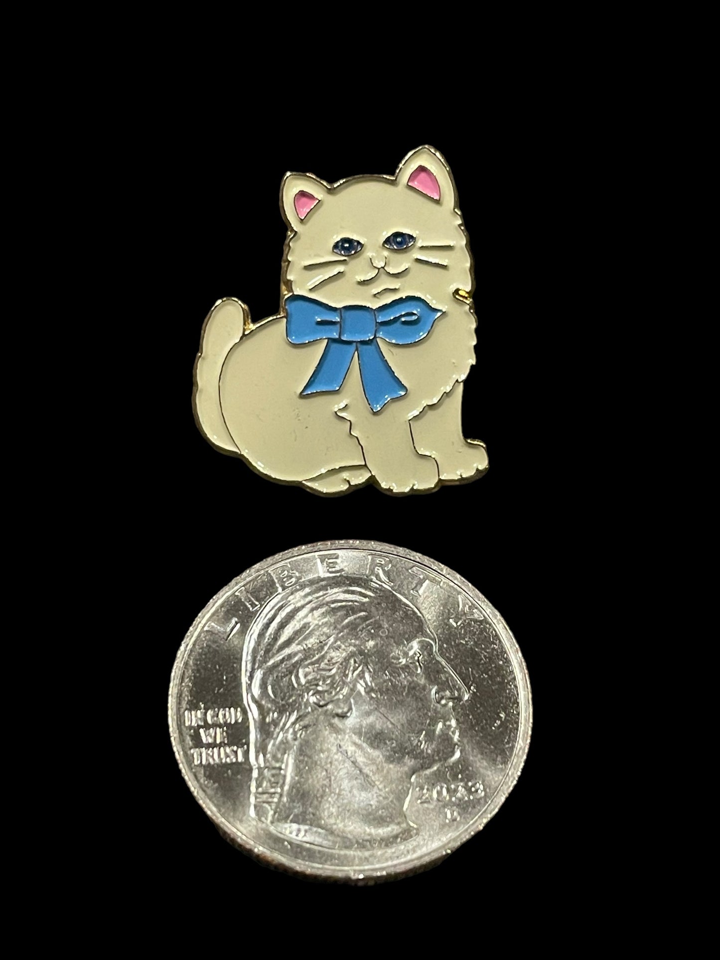 Vintage Gold Tone White Kitty Cat with Blue Bow Enamel Brooch Pin