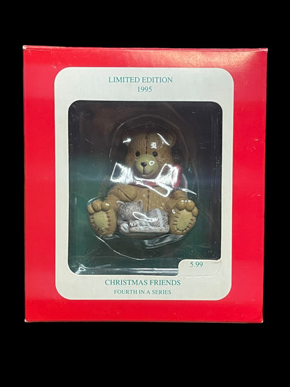 1993 Longs Drug Limited Edition 1995 Christmas Friends #4 Teddy Bear & Cat Ornament