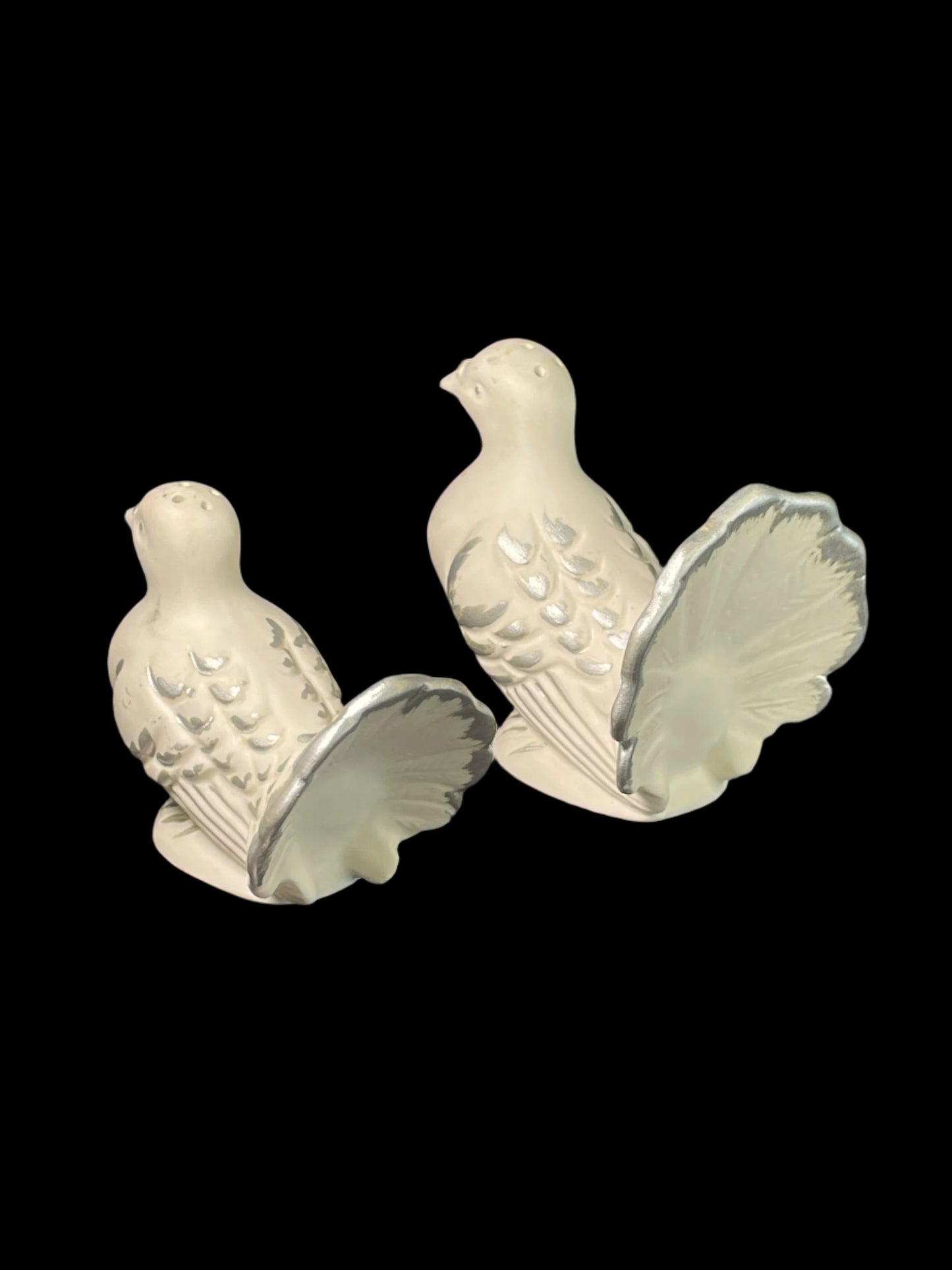 Ceramic White Doves Salt and Pepper Shaker Temple Treasures F.N. Kistner Co 9582 Made in Japan