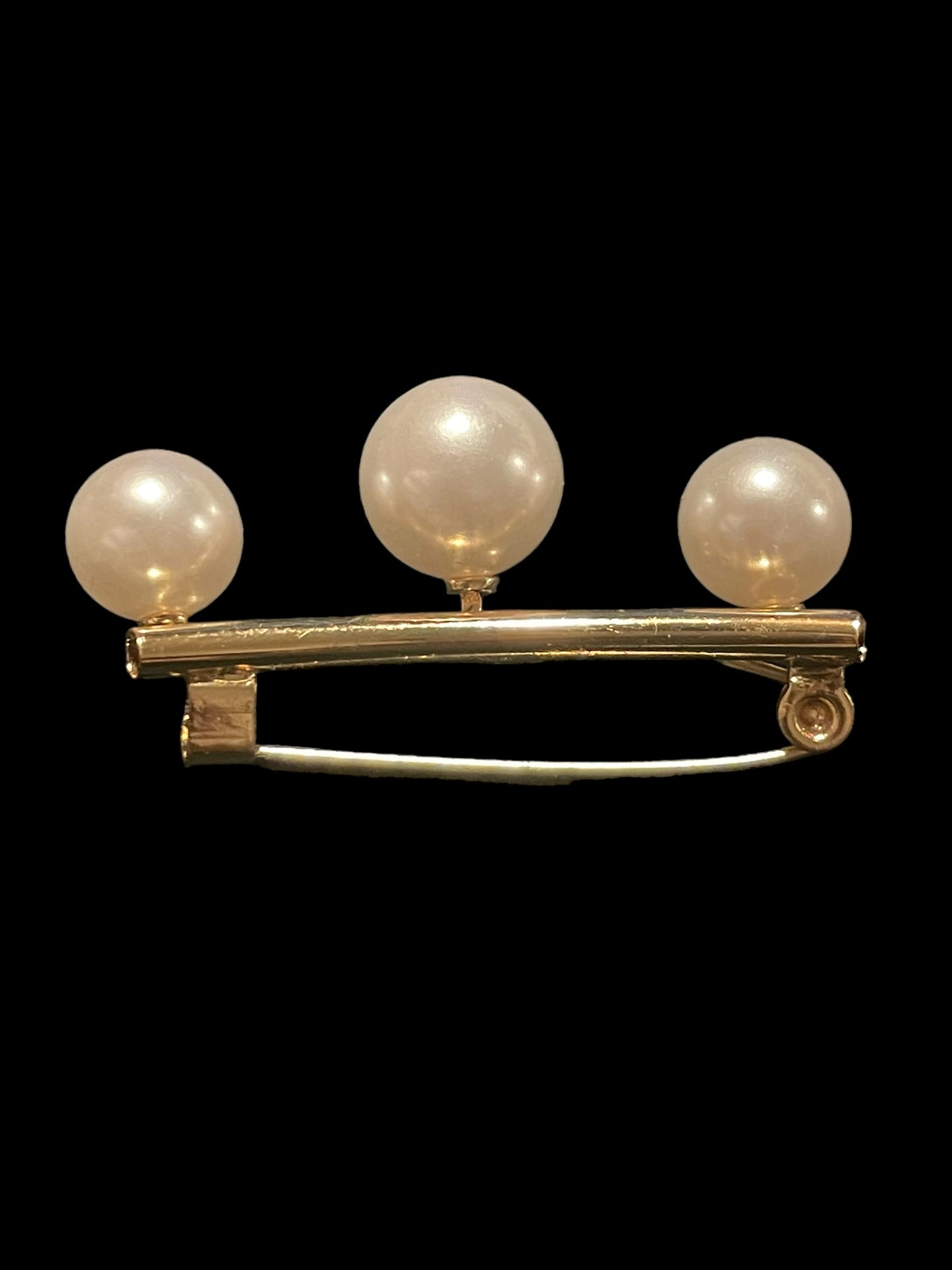 Dangling Faux Pearl Bar Brooch