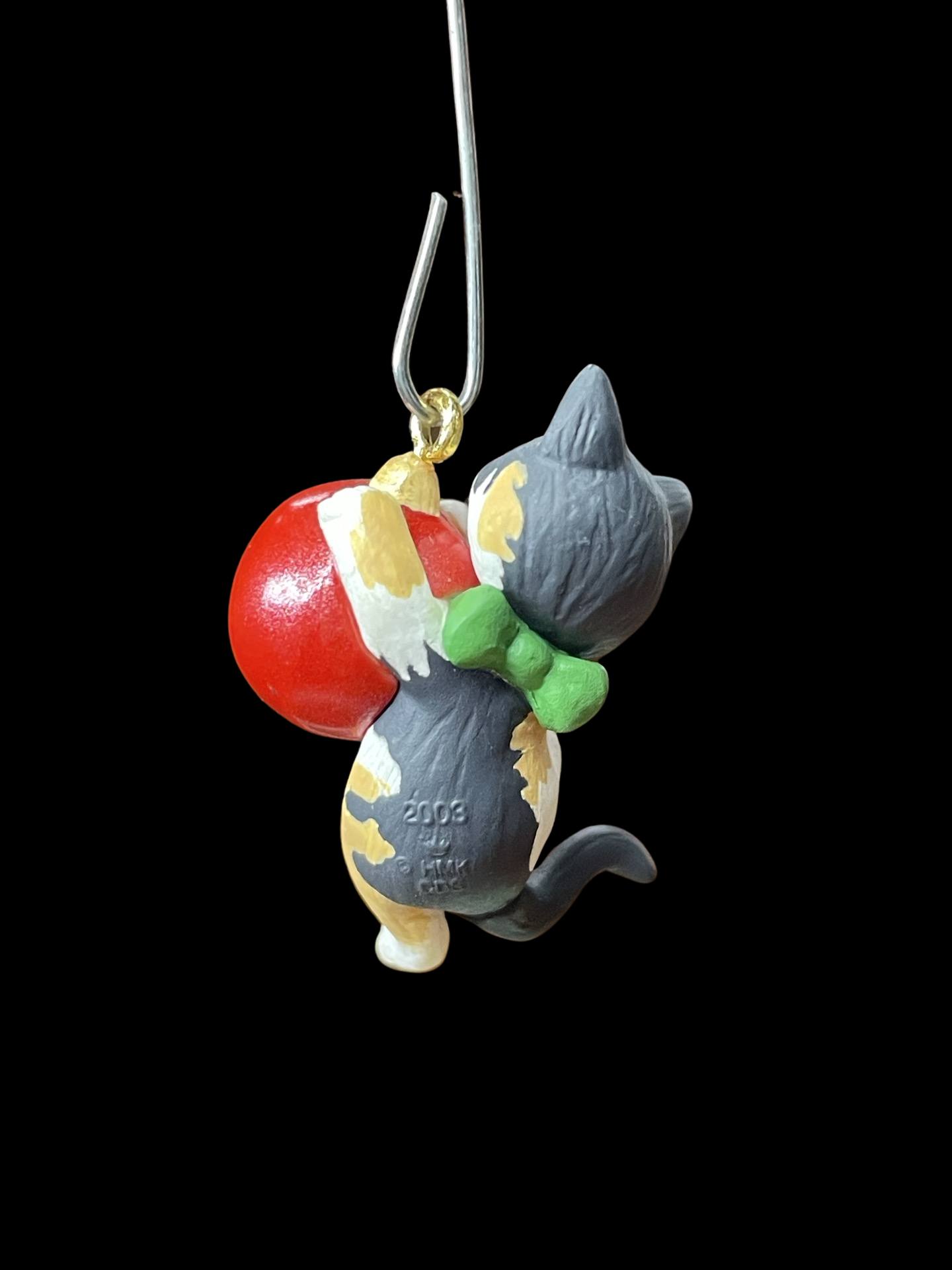 2003 Hallmark Keepsake Ornament Kitty Catch, Miniature