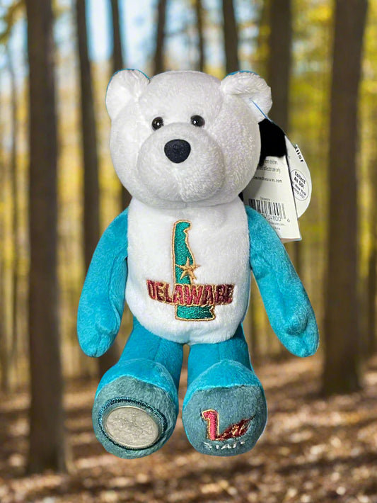 1999 Limited Treasures Delaware State Quarter Coin Bean Bear Plush