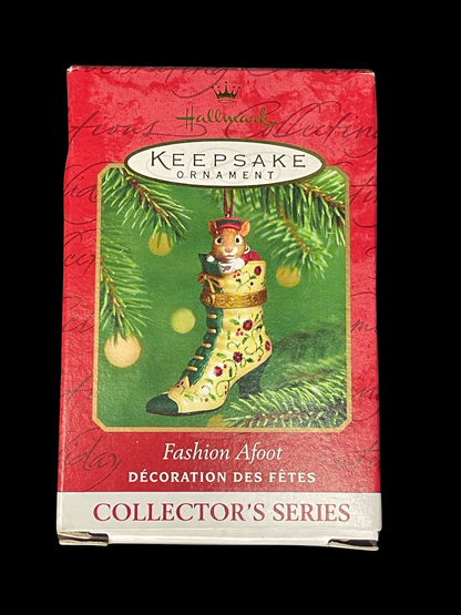 2001 Hallmark Keepsakes Ornament Fashion Afoot #2