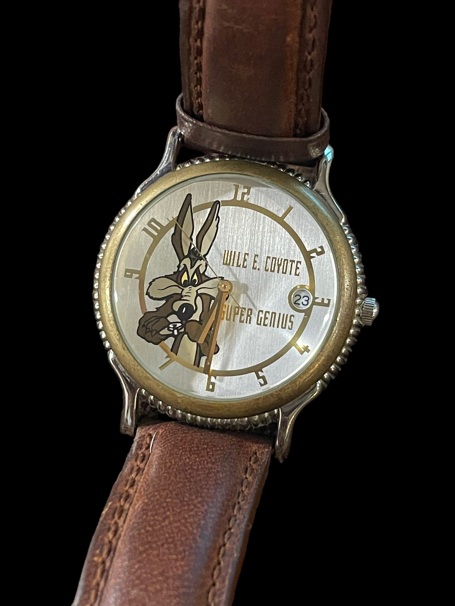 1993 Warner Bros Wile E Coyote Super Genius Day Watch