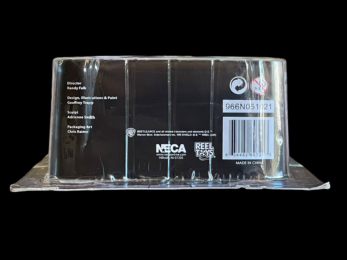 NECA Toony Terrors Beetlejuice 6" Action Figure