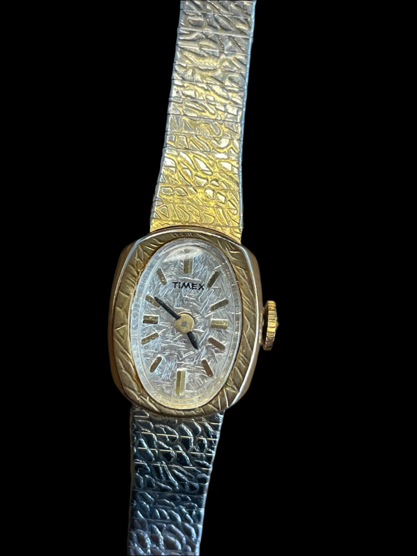 Timex Gold Tone Wind Up Analog Women Wrist Watch Vintage