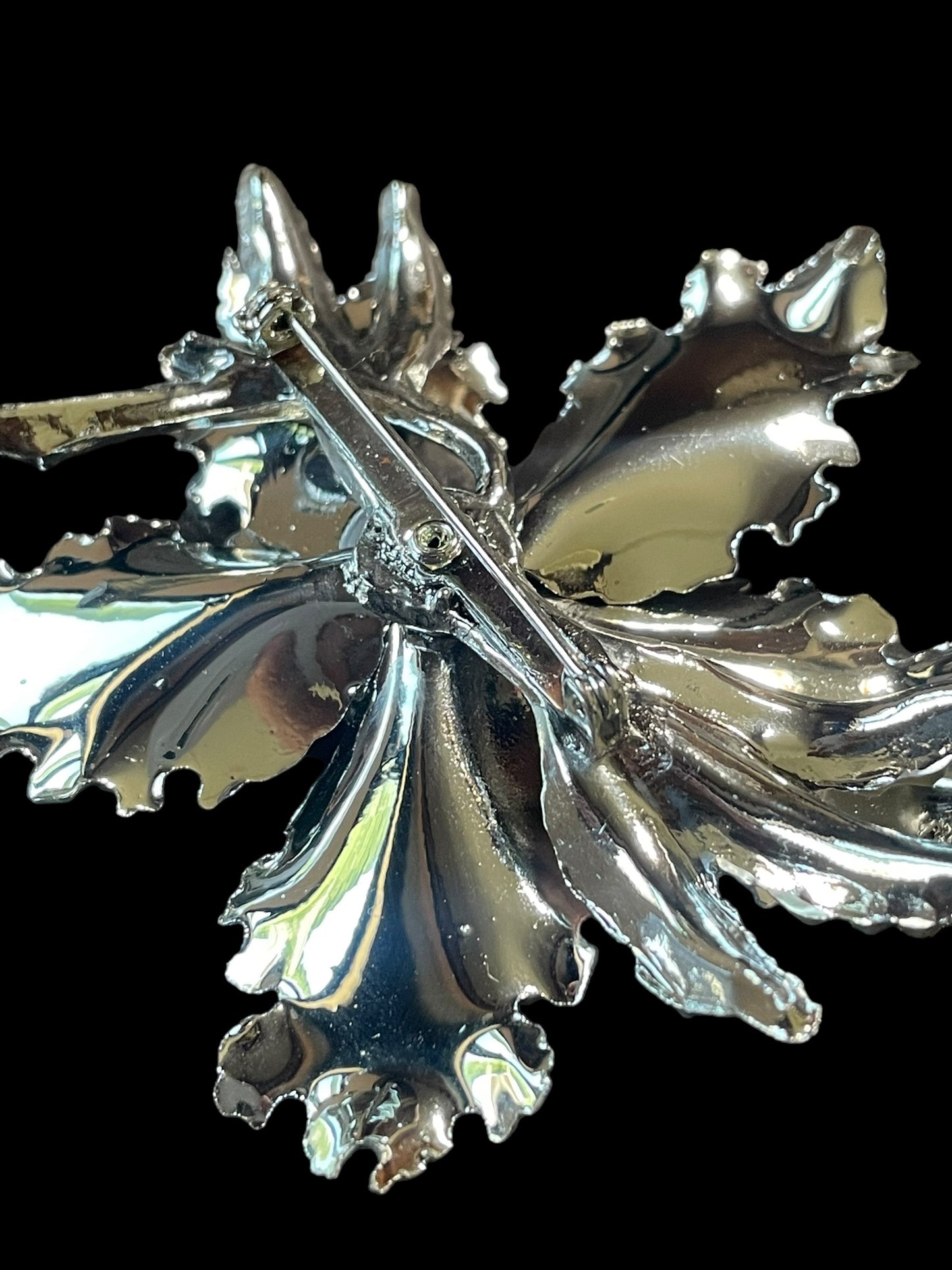 Vintage Silver Tone Aurora Borealis Rhinestone Center Flower Brooch Pin