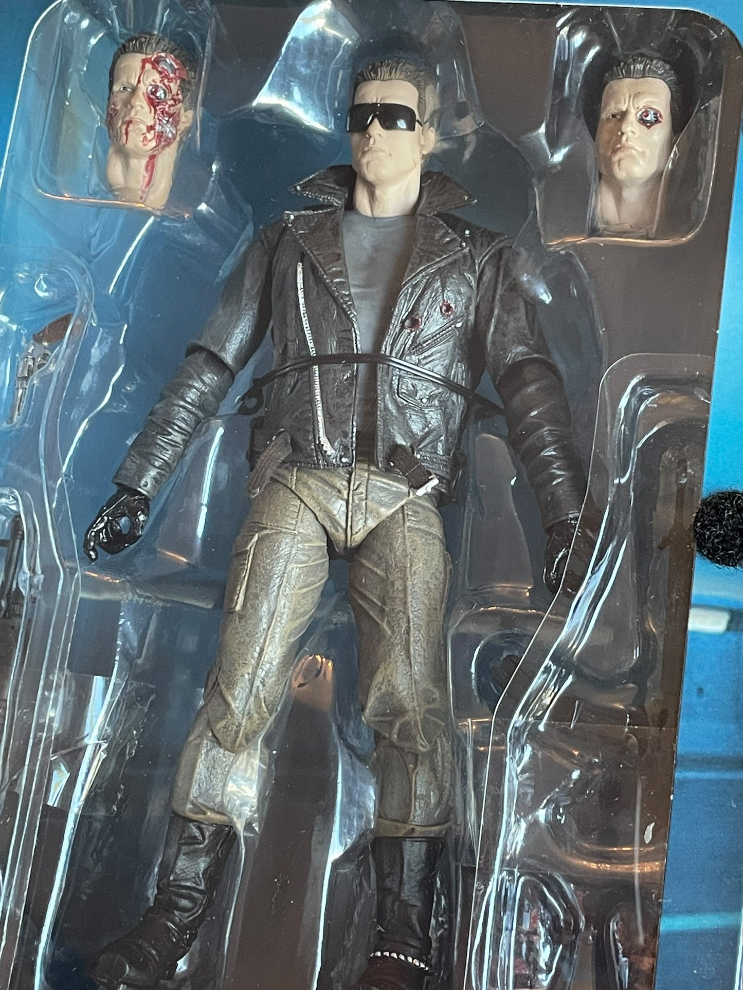 NECA The Terminator T-800 Arnold Schwarzenegger Sunglasses 7” Action Figure New