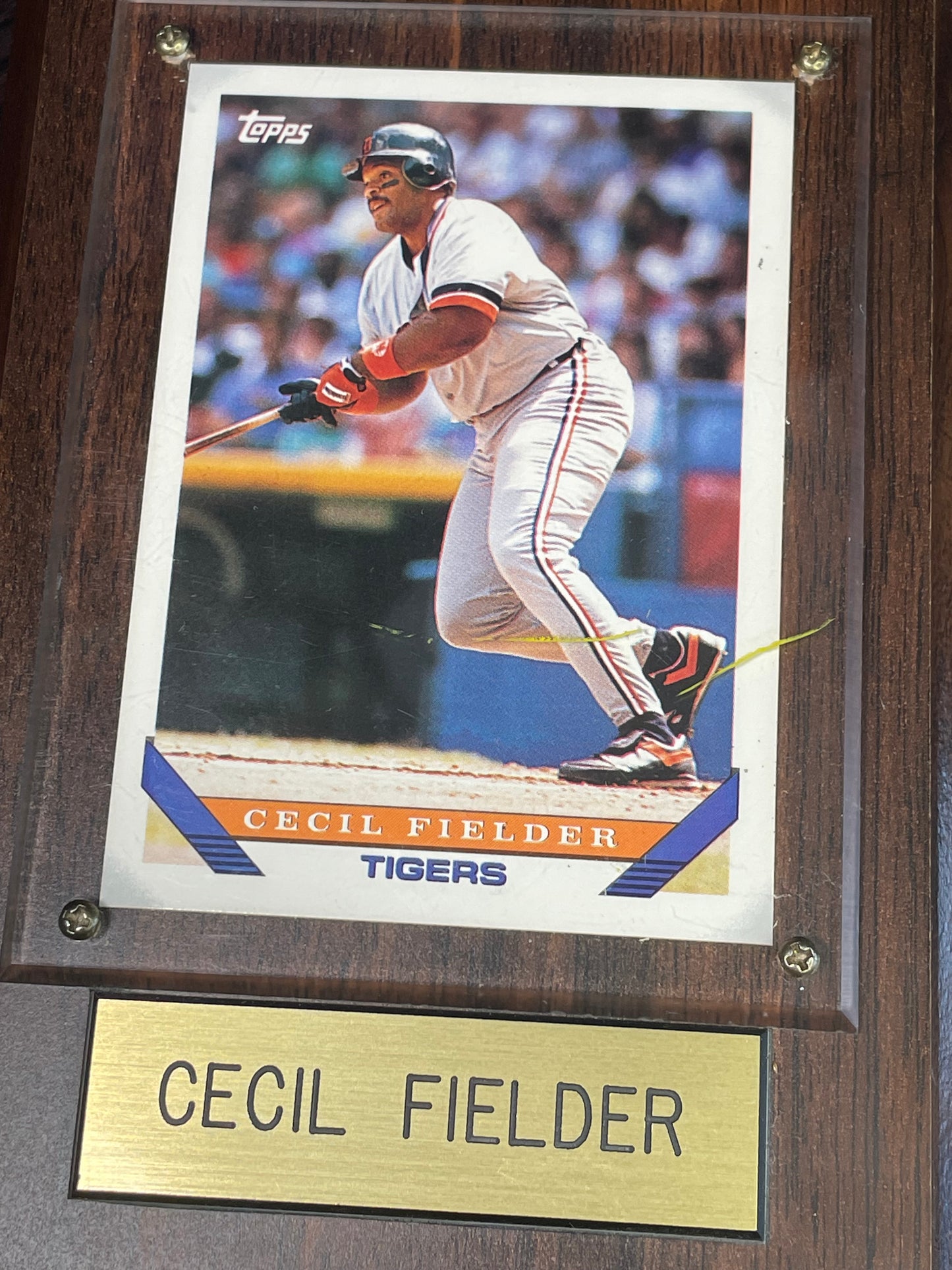 1993 Topps Cecil Fielder Detroit Tigers #80 Baseball Card Wood Plaque