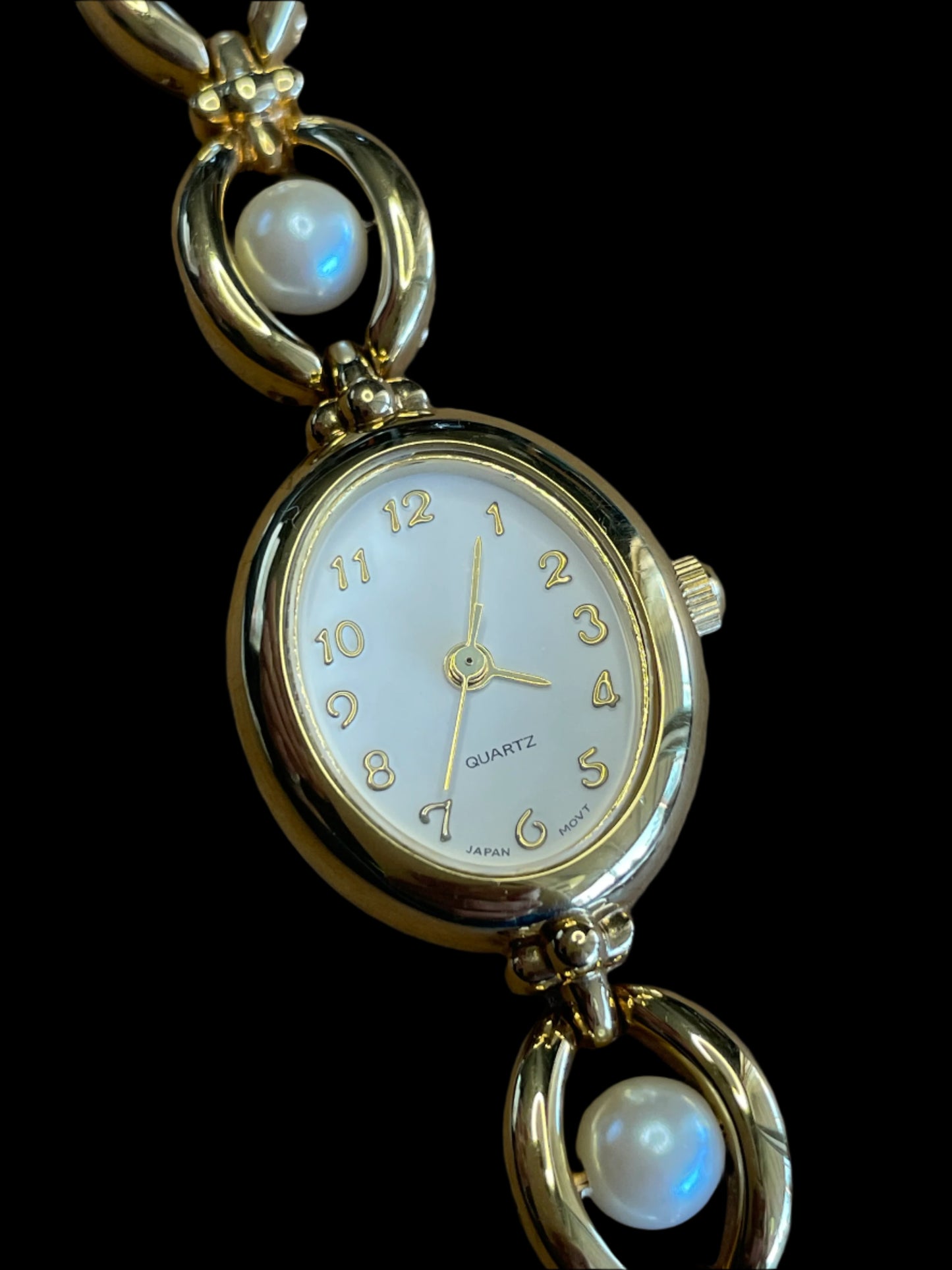 Avon SR626SW Gold Tone and Faux Pearls Women Quartz Movement Dainty Wrist Watch