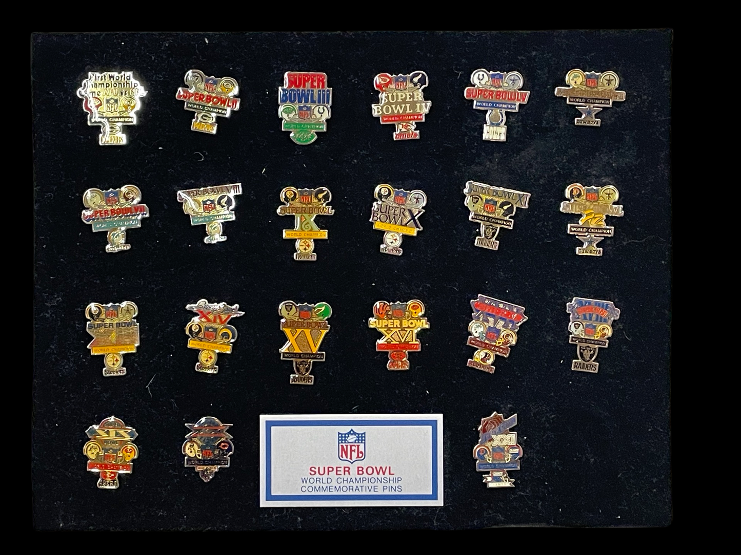 Vintage NFL Super Bowl World Championship Commemorative Pins