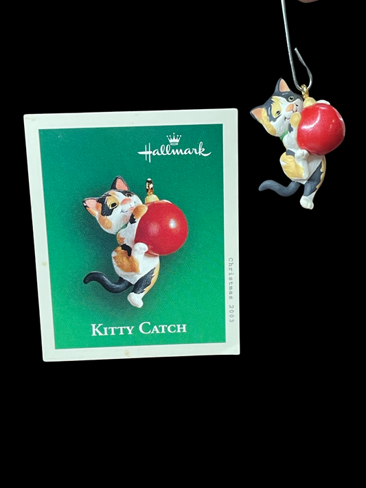 2003 Hallmark Keepsake Ornament Kitty Catch, Miniature