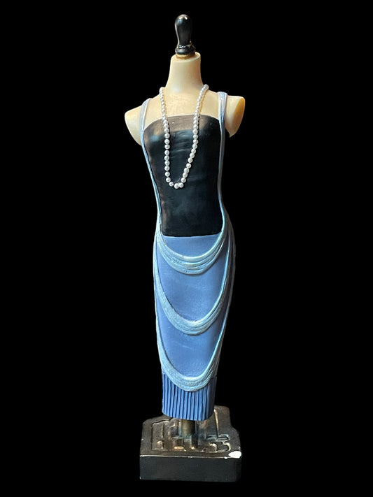 The Latest Thing Fashion Showcase High Society Figurine