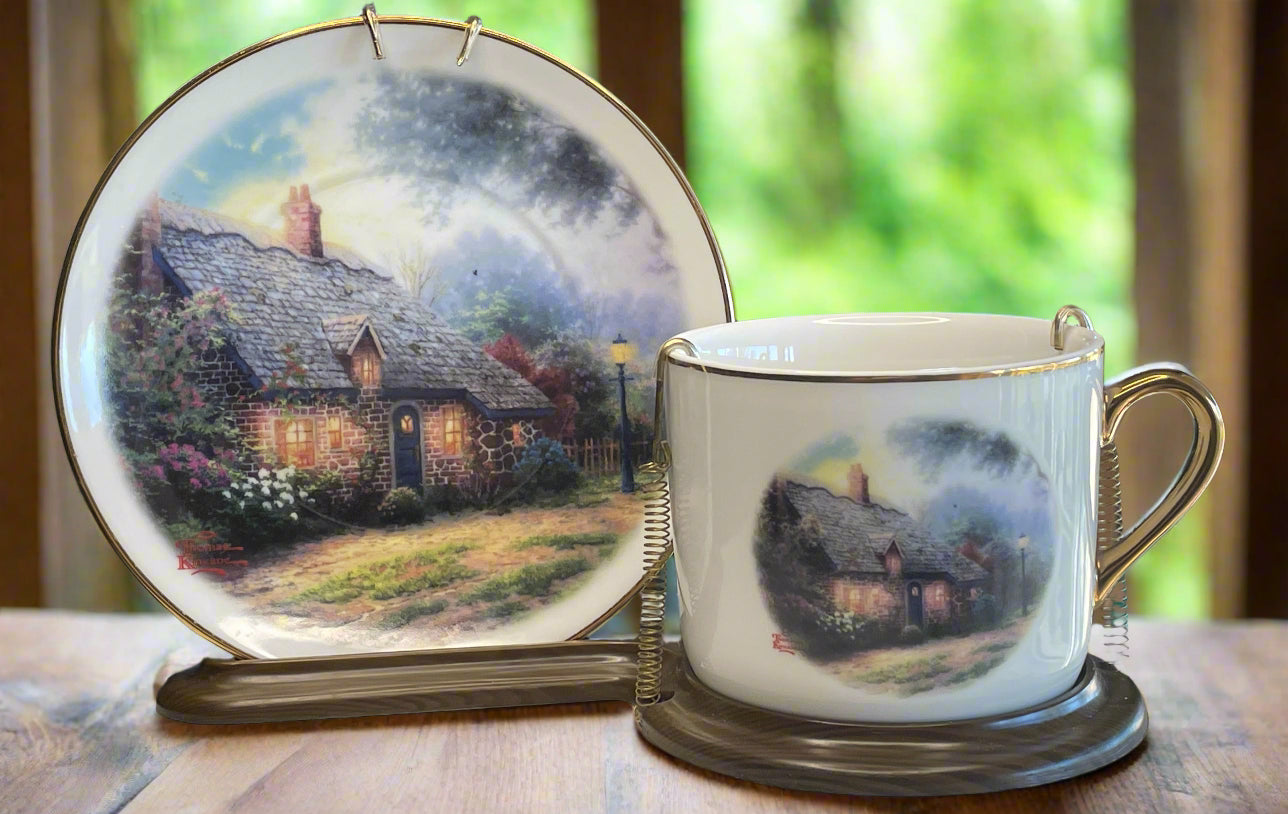 2003 Teleflora Gift Thomas Kinkade Moonlight Cottage Collectible Cup and Plate Set with Stand