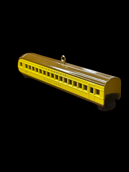 2010 Hallmark Keepsake Ornament Lionel Union Pacific Streamliner Buffet Coach