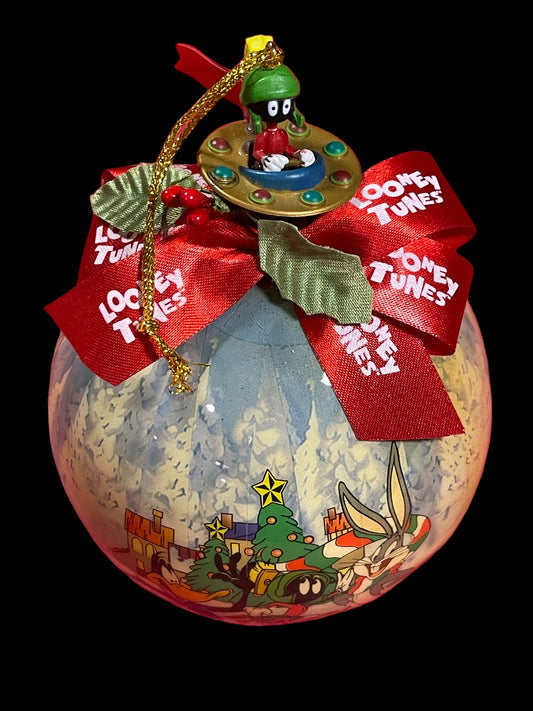 1995 Matrix Ornament Looney Tunes Marvin the Martian Christmas Sphere