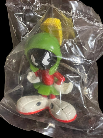 1998 Russell Stover Looney Tunes Marvin The Martian Collectible Tin and Toy Figure