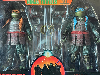 2023 NECA Teenage Mutant Ninja Turtles Michelangelo & Leonardo 2-Pack