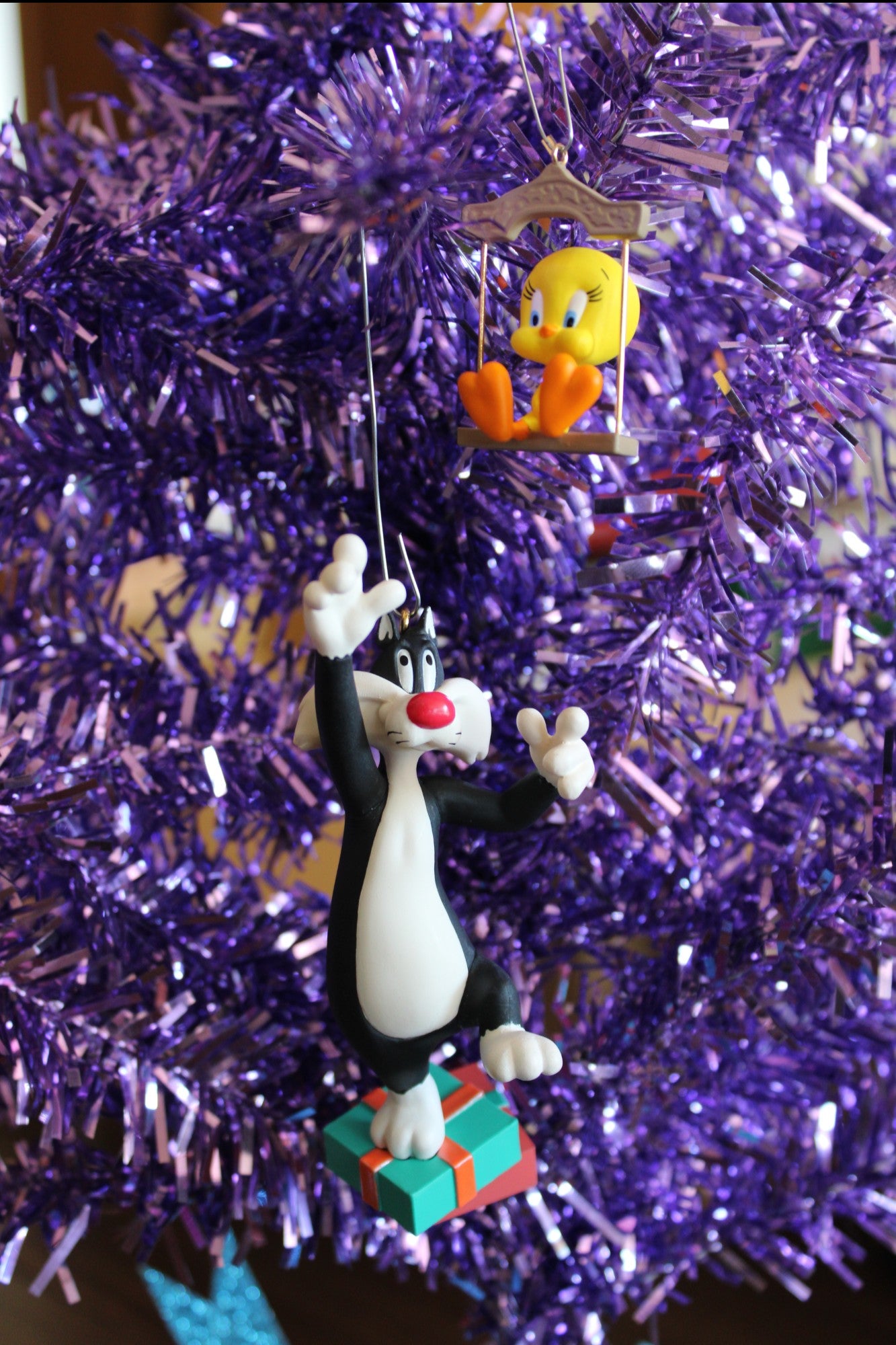 1995 Hallmark Keepsake Ornaments Sylvester and Tweety Looney Tunes Set of Two