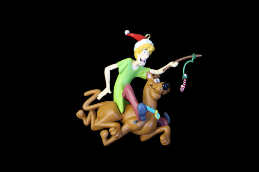 2000 Hallmark Keepsake Ornament Scooby-Doo