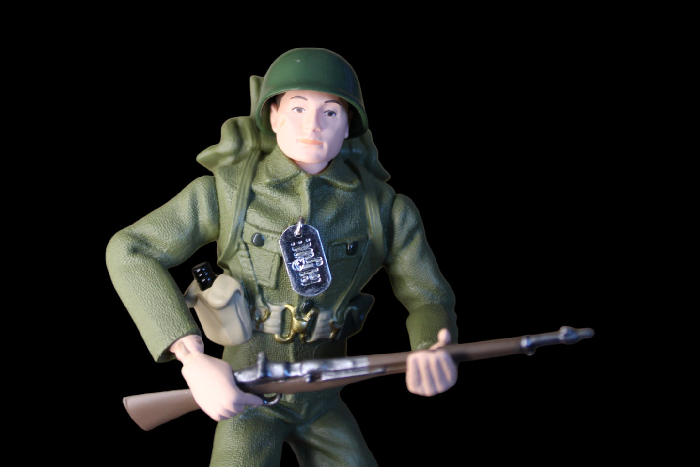 1999 Hallmark Keepsake Ornament G.I. Joe Action Soldier 35th Anniversary