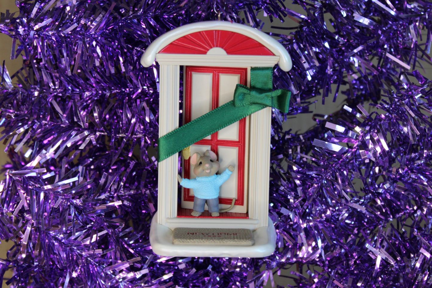 1999 Hallmark Keepsake Ornament New Home