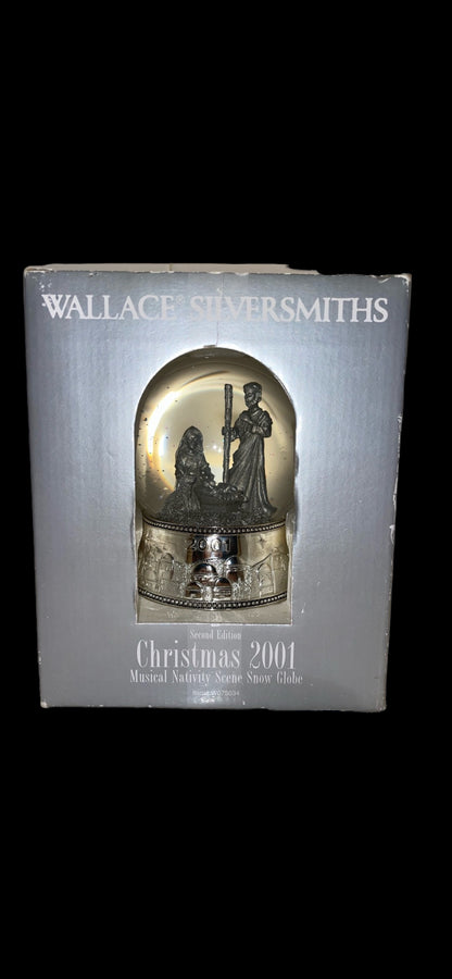 Wallace Silversmiths 2001 Christmas Silver Plated Snow Globe