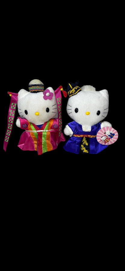 2000 McDonald’s Korean Wedding Hello Kitty Plush Set