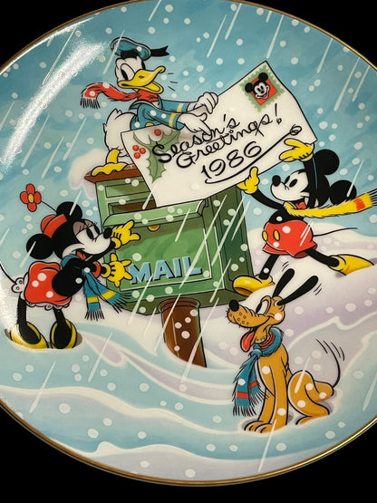 1986 Walt Disney's Christmas Greeting for 1936 Decorative Plate