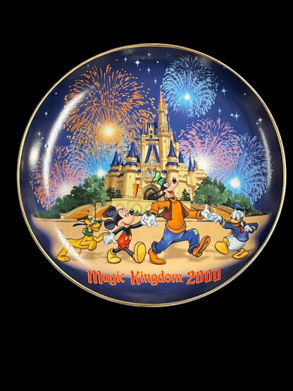 2000 Disney Magic Kingdom Plate