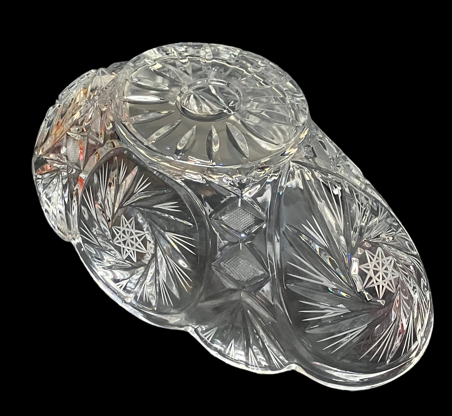 Heavy 24% Lead Crystal Oval Bowl Pinwheel Pattern