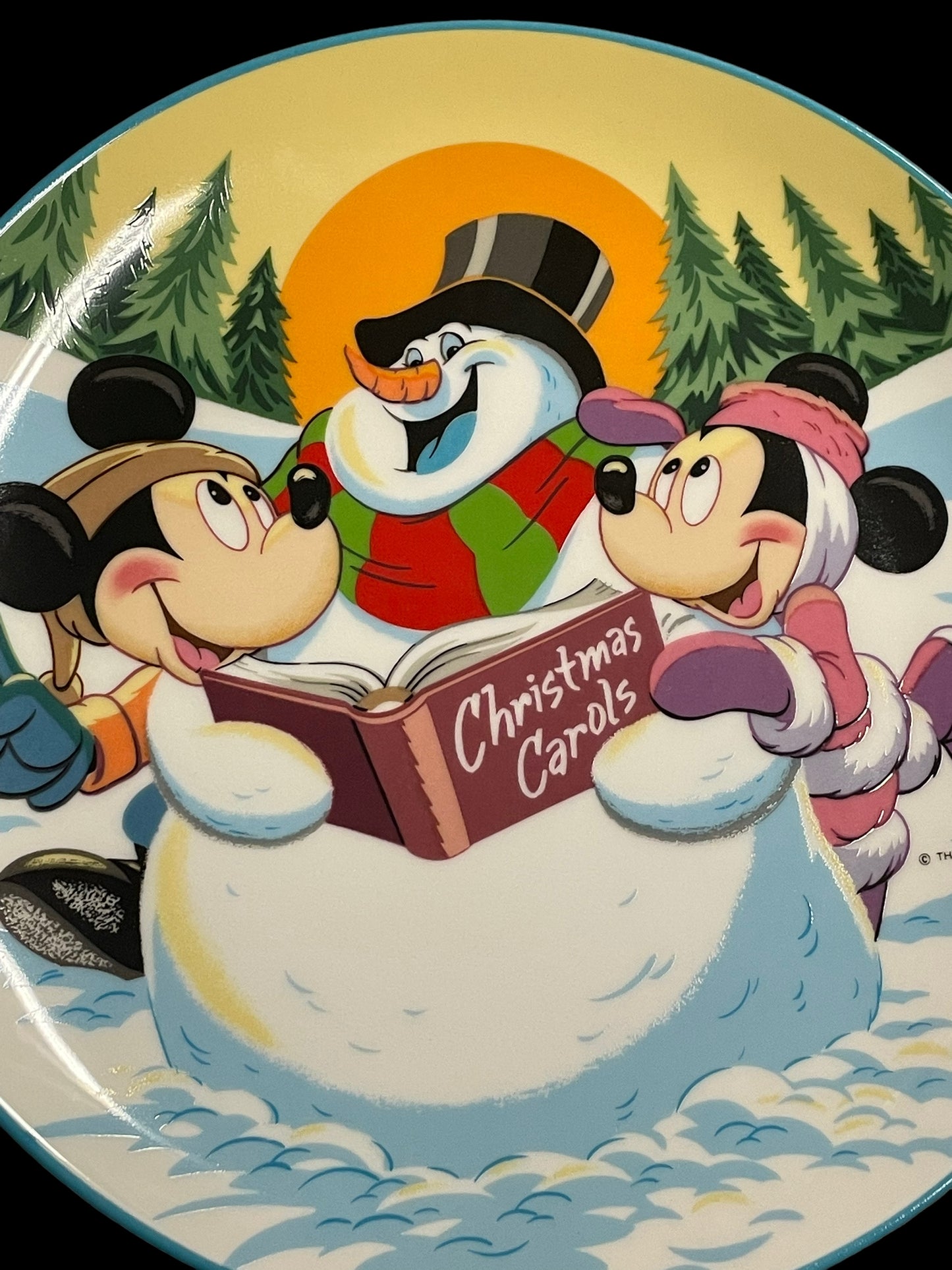 Disney 1987 Merry Mouse Medley Decorative Plate