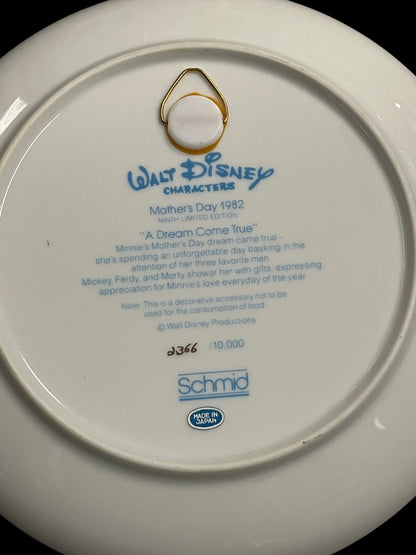 1982 Walt Disney's Mother's Day A Dream Come True Schmid Decorative Plate