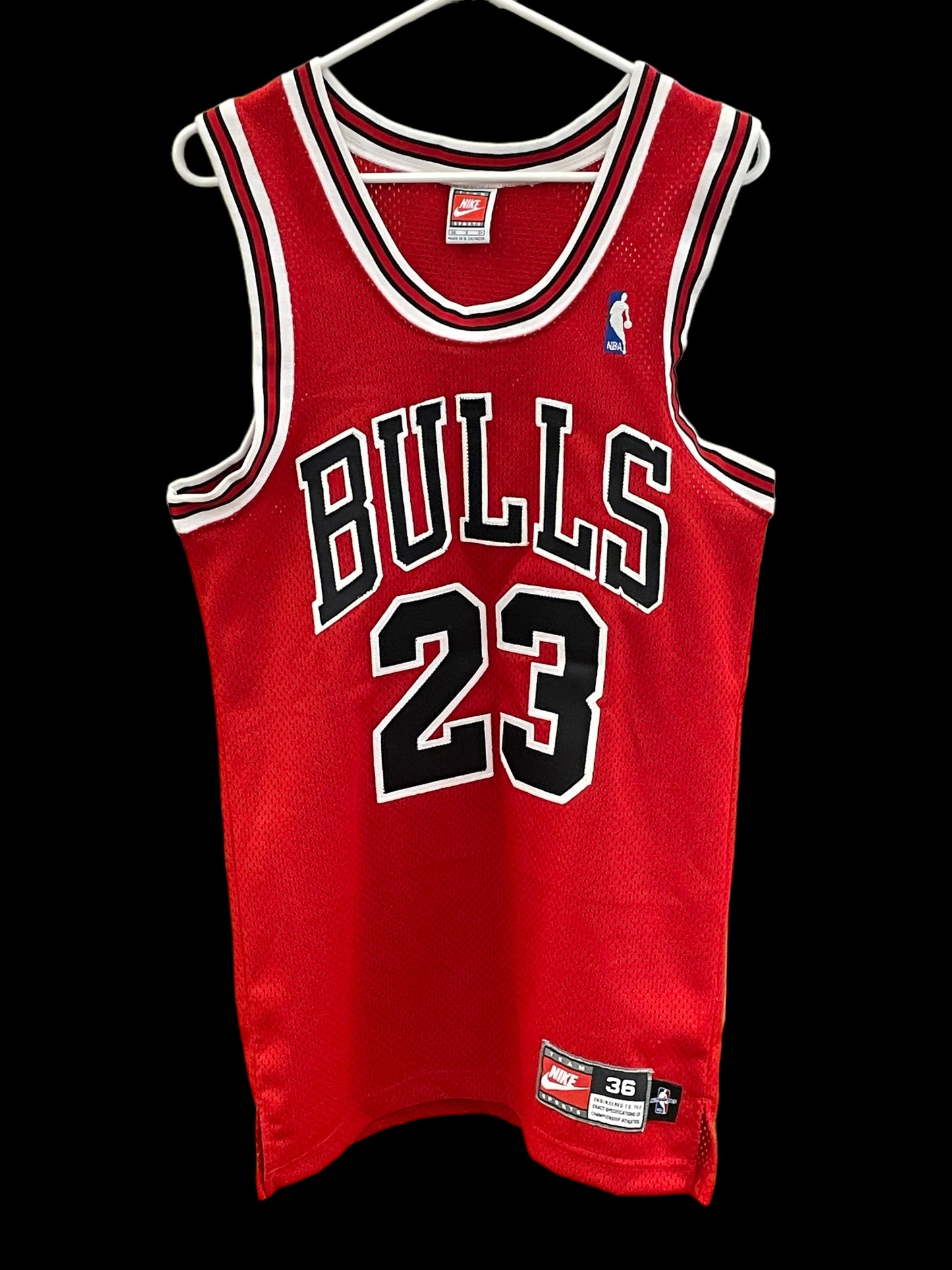 1997-1998 Chicago Bulls Michael Jordan Nike Jersey - Authentic 97-98 Season Edition