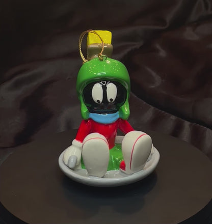 1994 Warner Bros Looney Tunes Marvin The Martian Christmas Ornament