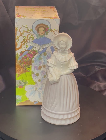 Avon Fashion Figurine Victorian Field Flowers Cologne 4oz Full